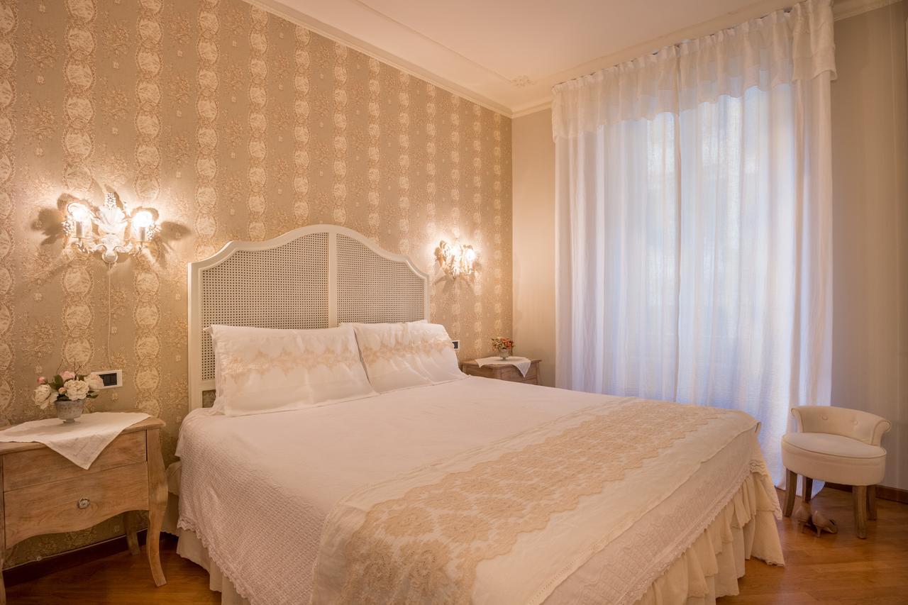 Domus Verona - Incantevole Residenza Difronte A Casa Giulietta Extérieur photo