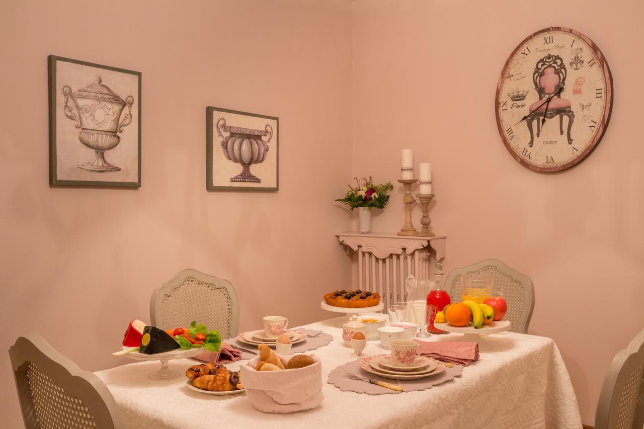 Domus Verona - Incantevole Residenza Difronte A Casa Giulietta Extérieur photo