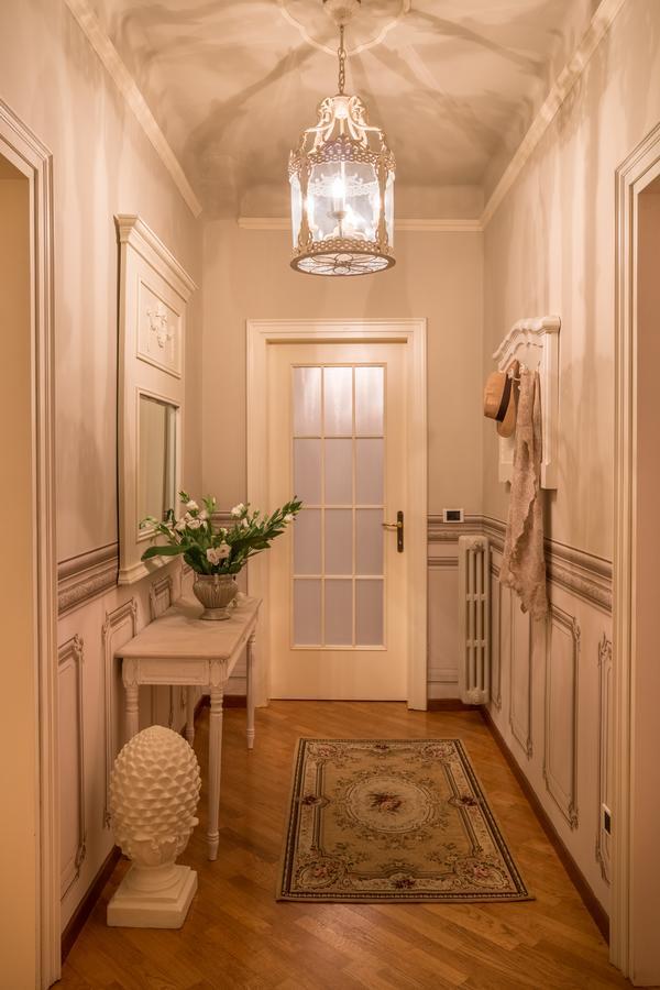 Domus Verona - Incantevole Residenza Difronte A Casa Giulietta Extérieur photo