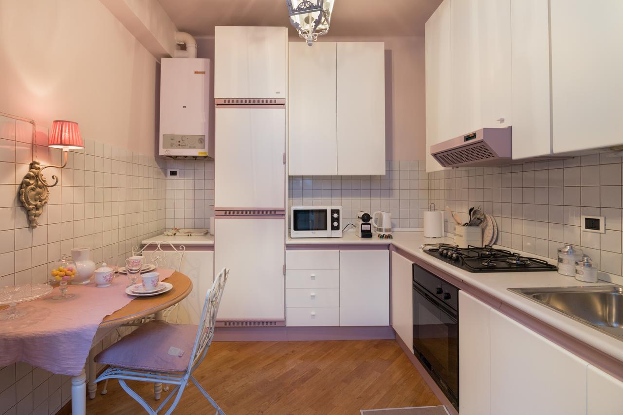 Domus Verona - Incantevole Residenza Difronte A Casa Giulietta Extérieur photo